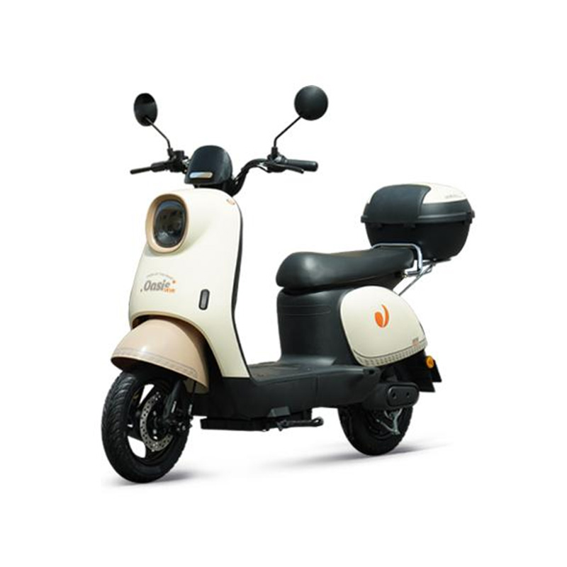 Conas a chothaíonn an scútar leictreach cineál bhfolús agus dearadh faisin cobhsaíocht ceallraí le linn turais fad-achair?