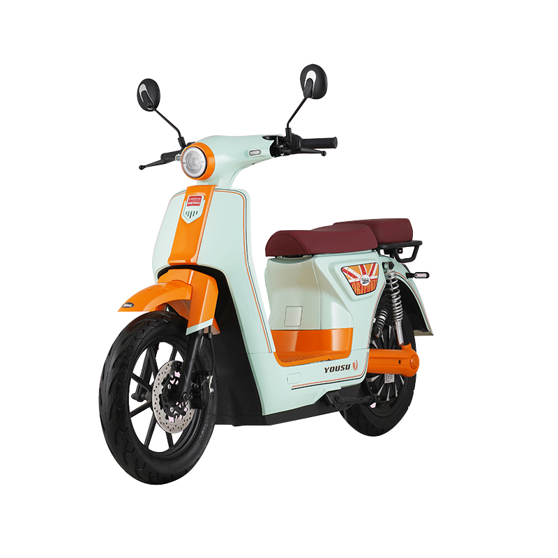 Conas a dhéileálann an Scútar Leictreach Simplí Múnla airde rothaí éagsúla agus cineálacha comhlacht i dtéarmaí compord?